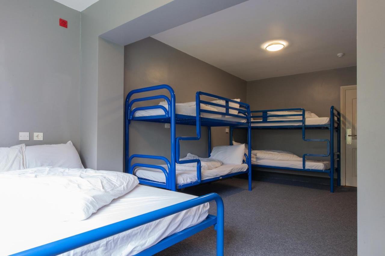 The Burren Hostel - Sleepzone Lisdoonvarna Zewnętrze zdjęcie