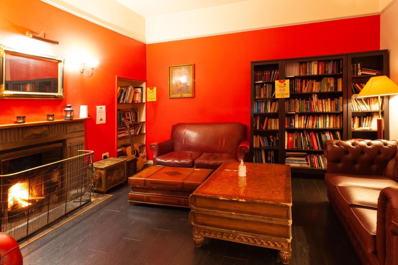 The Burren Hostel - Sleepzone Lisdoonvarna Zewnętrze zdjęcie